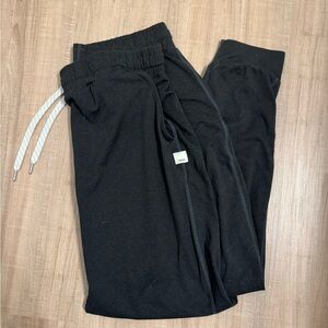 Vuori Performance Jogger